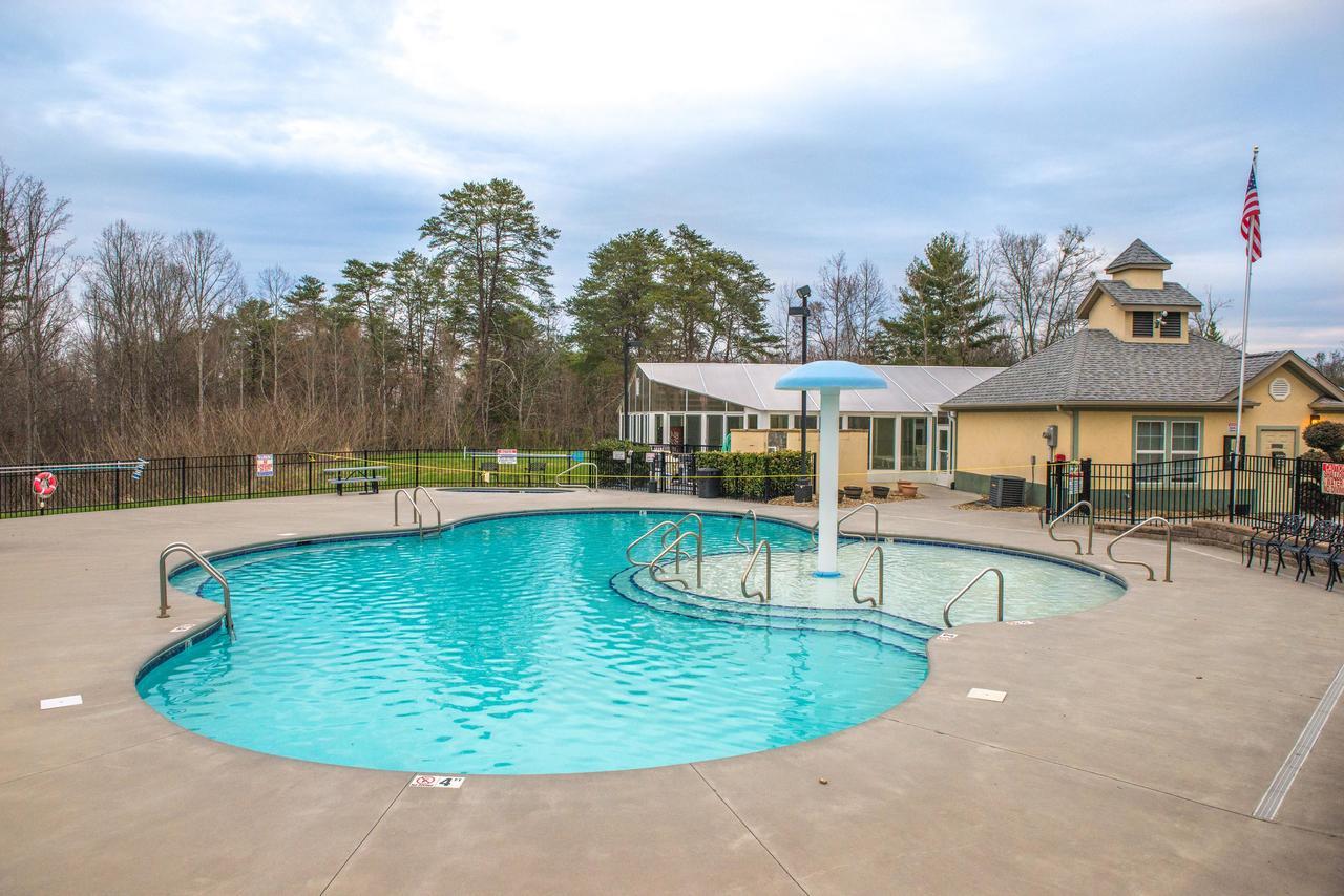 Sandy'S Sanctuary Διαμέρισμα Pigeon Forge Εξωτερικό φωτογραφία